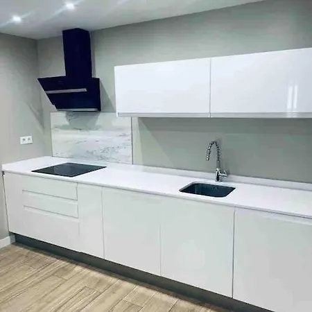 Piso De Lujo En Centro De Apartamento *