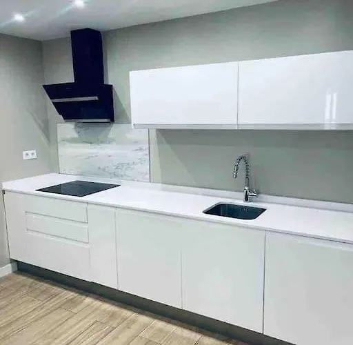 Piso De Lujo En Centro De Apartament *